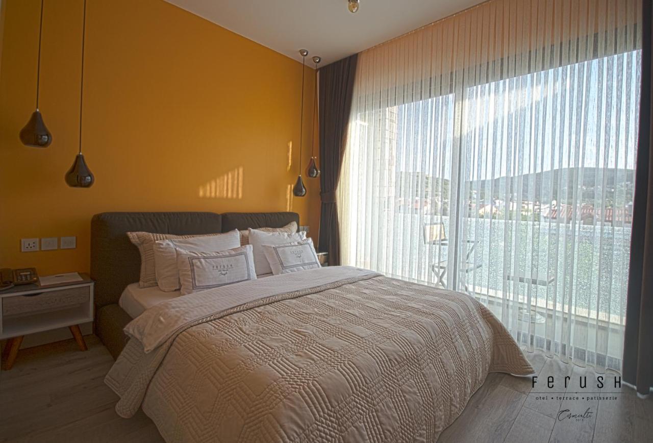 Ferush Boutique Hotel Урла Экстерьер фото