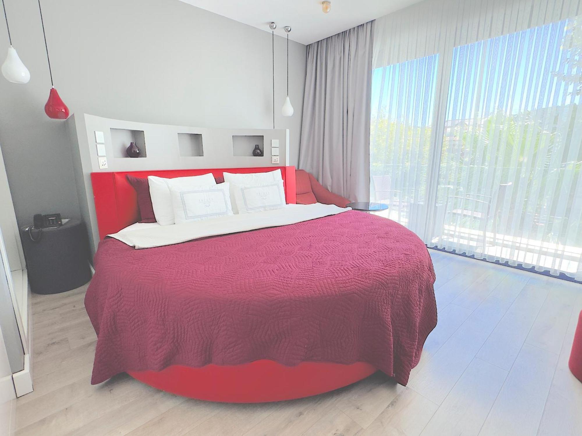 Ferush Boutique Hotel Урла Экстерьер фото