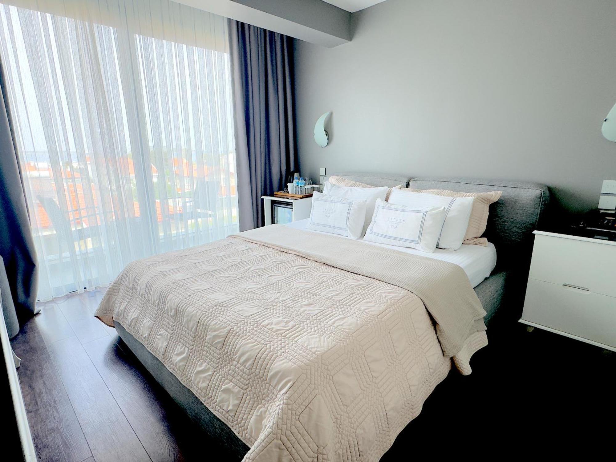 Ferush Boutique Hotel Урла Экстерьер фото