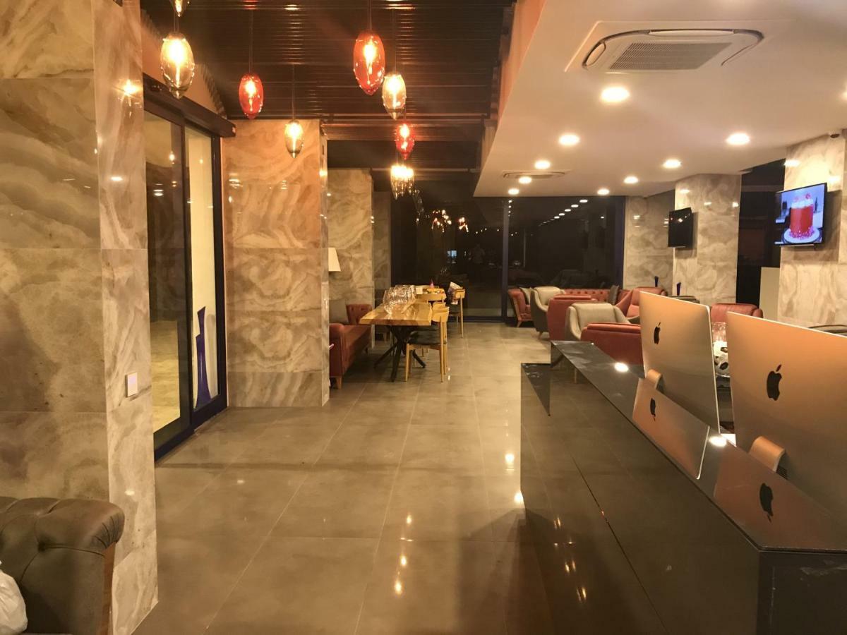 Ferush Boutique Hotel Урла Экстерьер фото