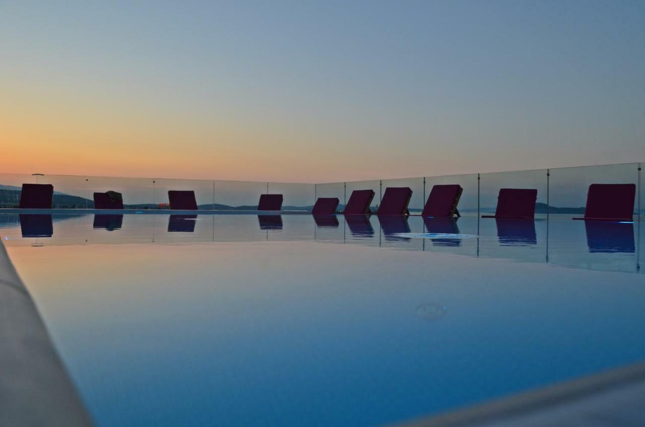 Ferush Boutique Hotel Урла Экстерьер фото