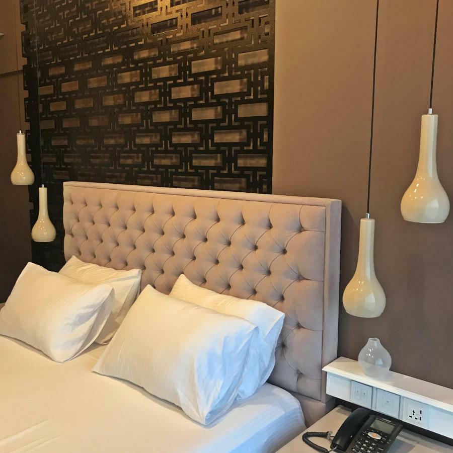 Ferush Boutique Hotel Урла Экстерьер фото