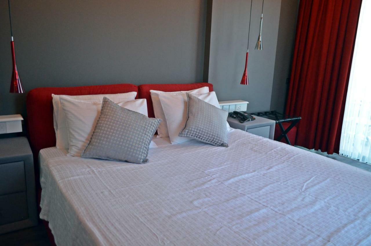 Ferush Boutique Hotel Урла Экстерьер фото